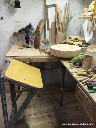 Pepe Royo. Craftsman workshop. Manises (Valencia) (1).JPG