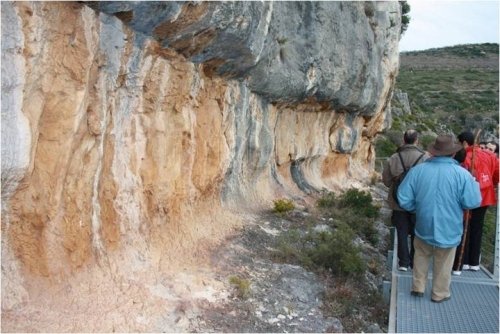 Cave Painting of La Valltorta (Castellon).jpg